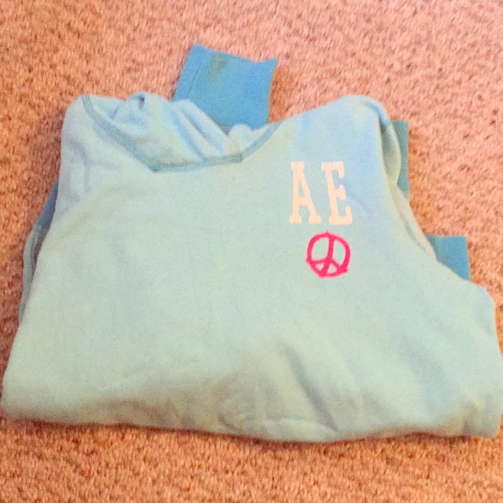 American Eagle sweatshirt